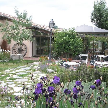 Отель La Huerta De San Lorenzo Сеговия Экстерьер фото